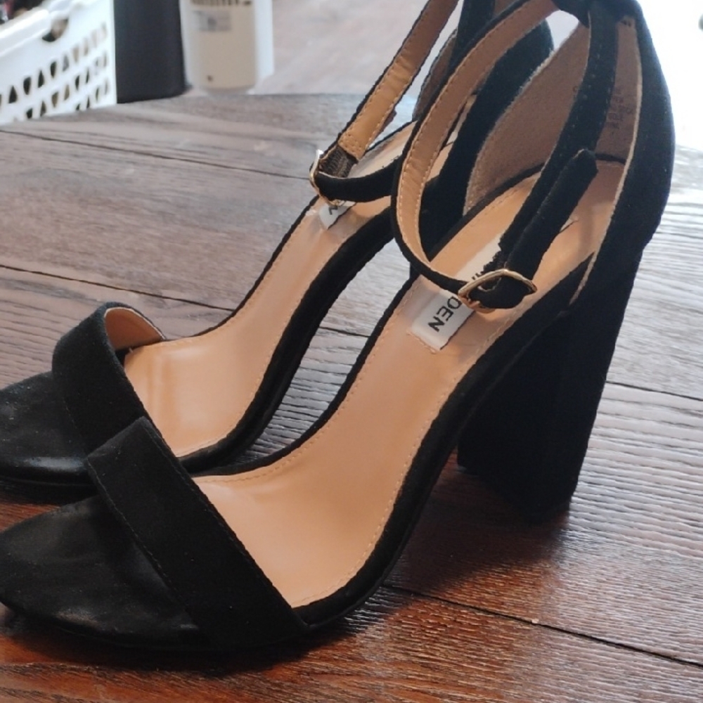 {$20 BUNDLED} STEVE MADDEN Black Leather Suede Ankle Strapped Block Heel Sandals - Picture 3 of 11